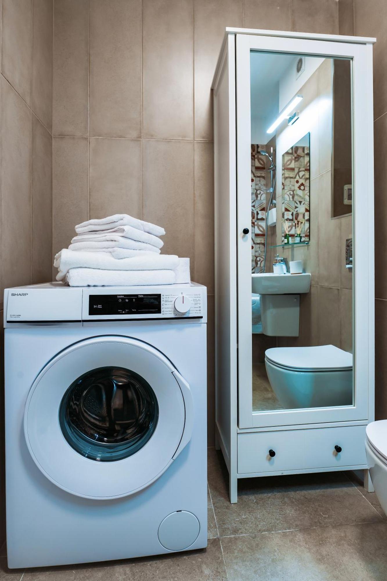 Evra Royal- Free Private Parking Apartment *